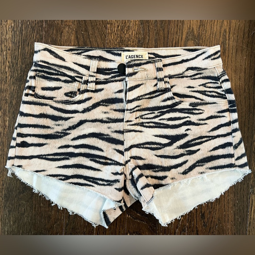 L'agence Audrey Mid Rise Wildcat Stripe Denim Stretch Shorts, Size 23